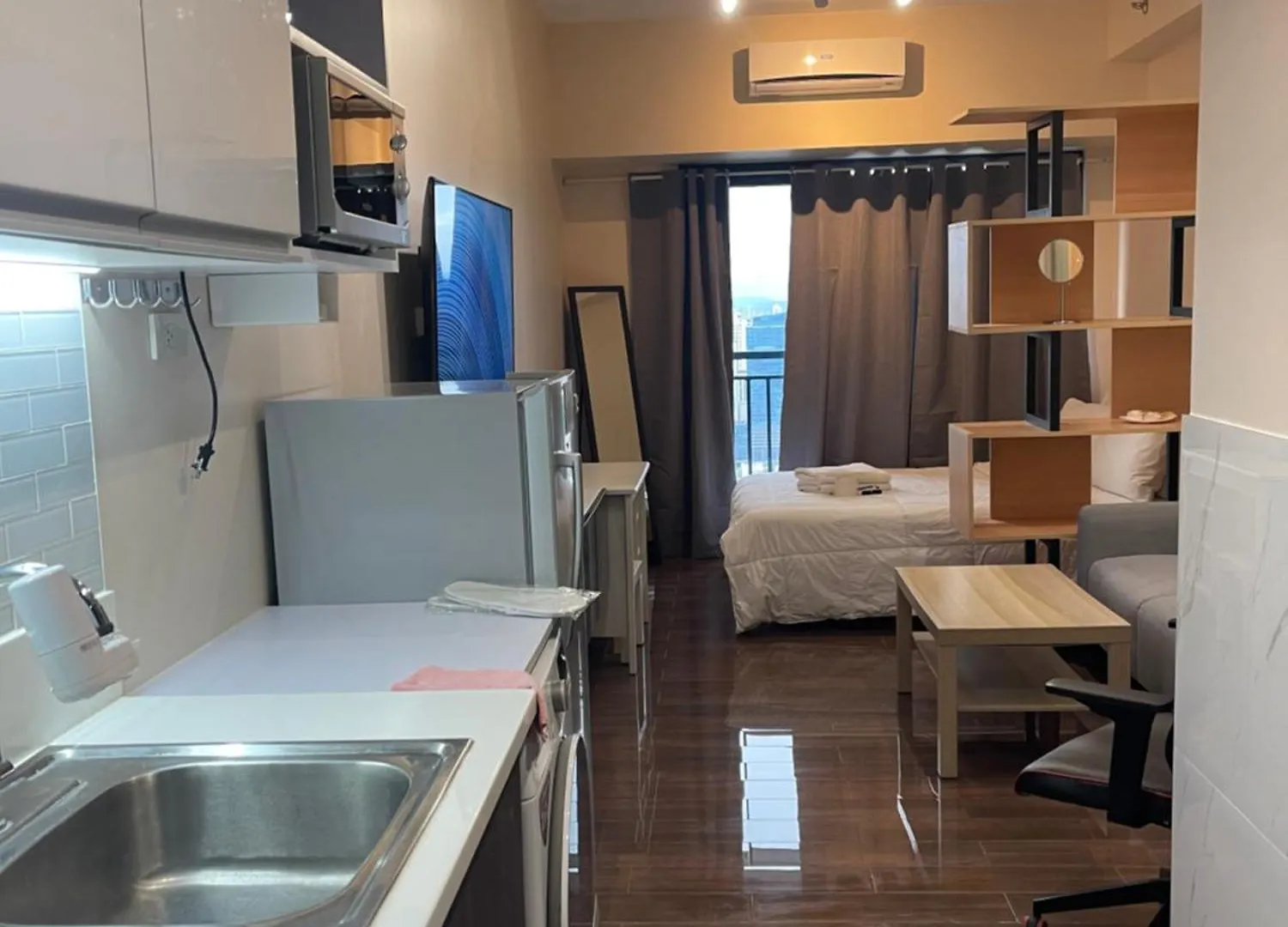 Aparthotel Destina, 100Mbps At Air Residences, Makati, Metromanila, Netflix Philippines